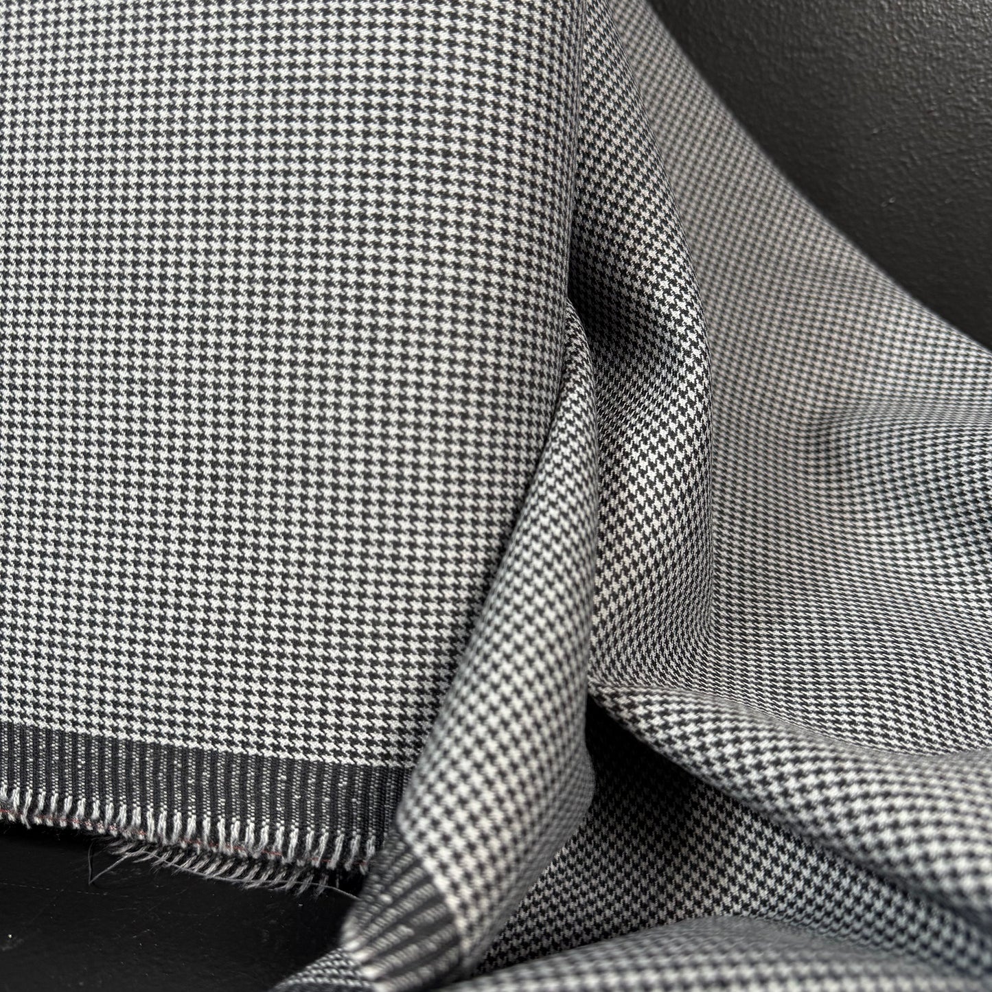 Midtown Houndstooth "Luxury Brand Deadstock" Wool Suiting / Coating - Made in Italy
