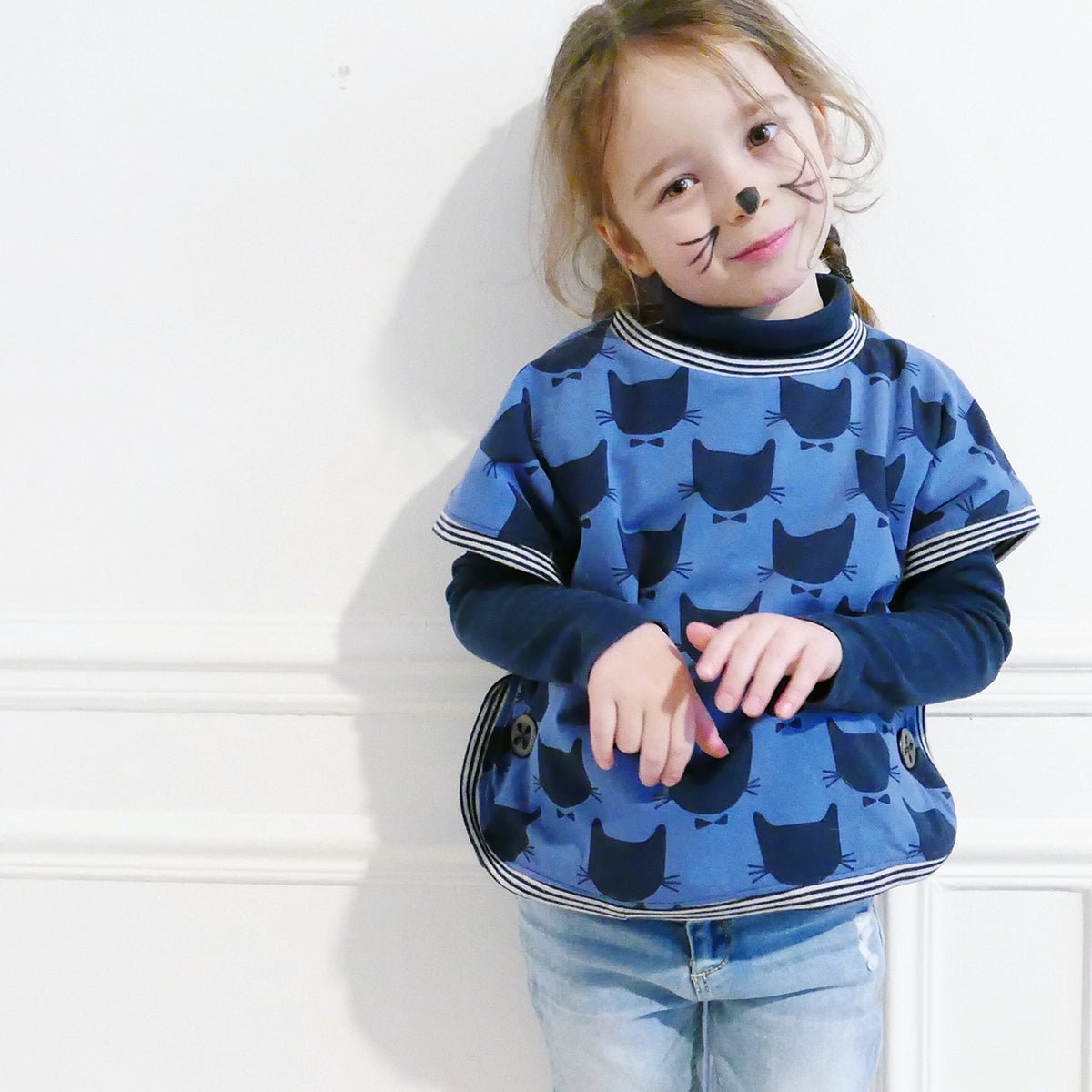 Aster Ponchos Sewing Pattern - Kids 3/12Y - Ikatee - Simplifi Fabric