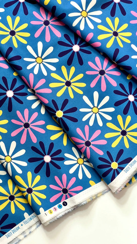 Daisy Dream - Following Dreams - Gerdadzy - Cloud 9 Fabrics - Poplin - Simplifi Fabric