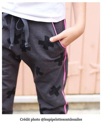 Dakar Pants or Shorts Sewing Pattern - Girl 3/12Y - Ikatee - Simplifi Fabric