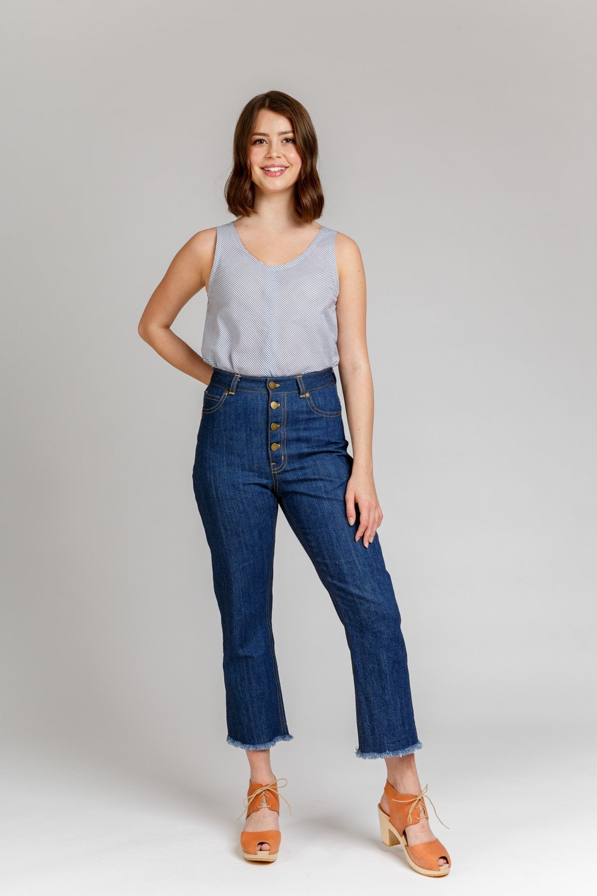 Dawn Jeans (4 in 1!) - Megan Nielsen Patterns - Sewing Pattern - Simplifi Fabric