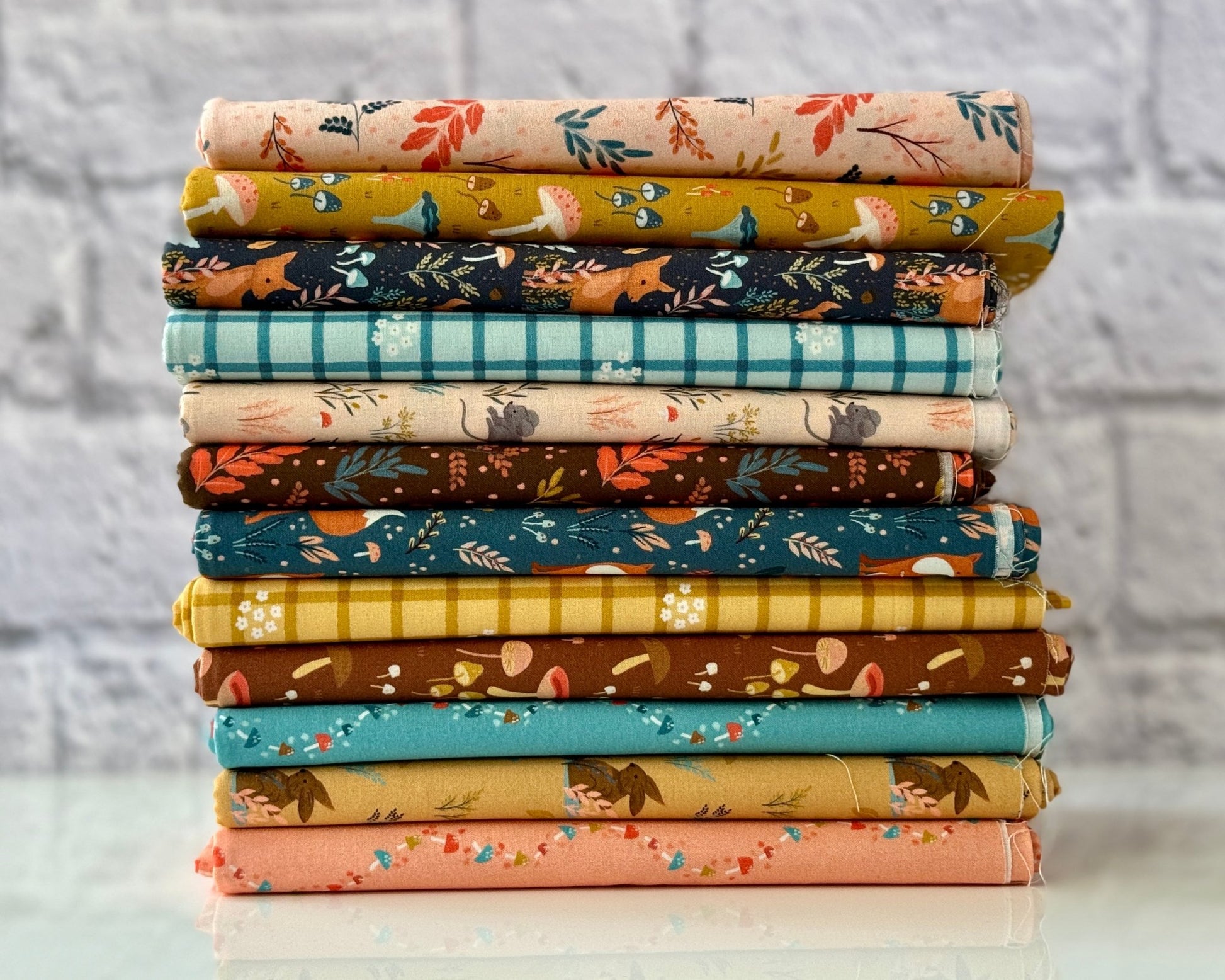 Fox Lair - Woodland Creatures - Dominika Godette - Cloud 9 Fabrics - Poplin - Simplifi Fabric