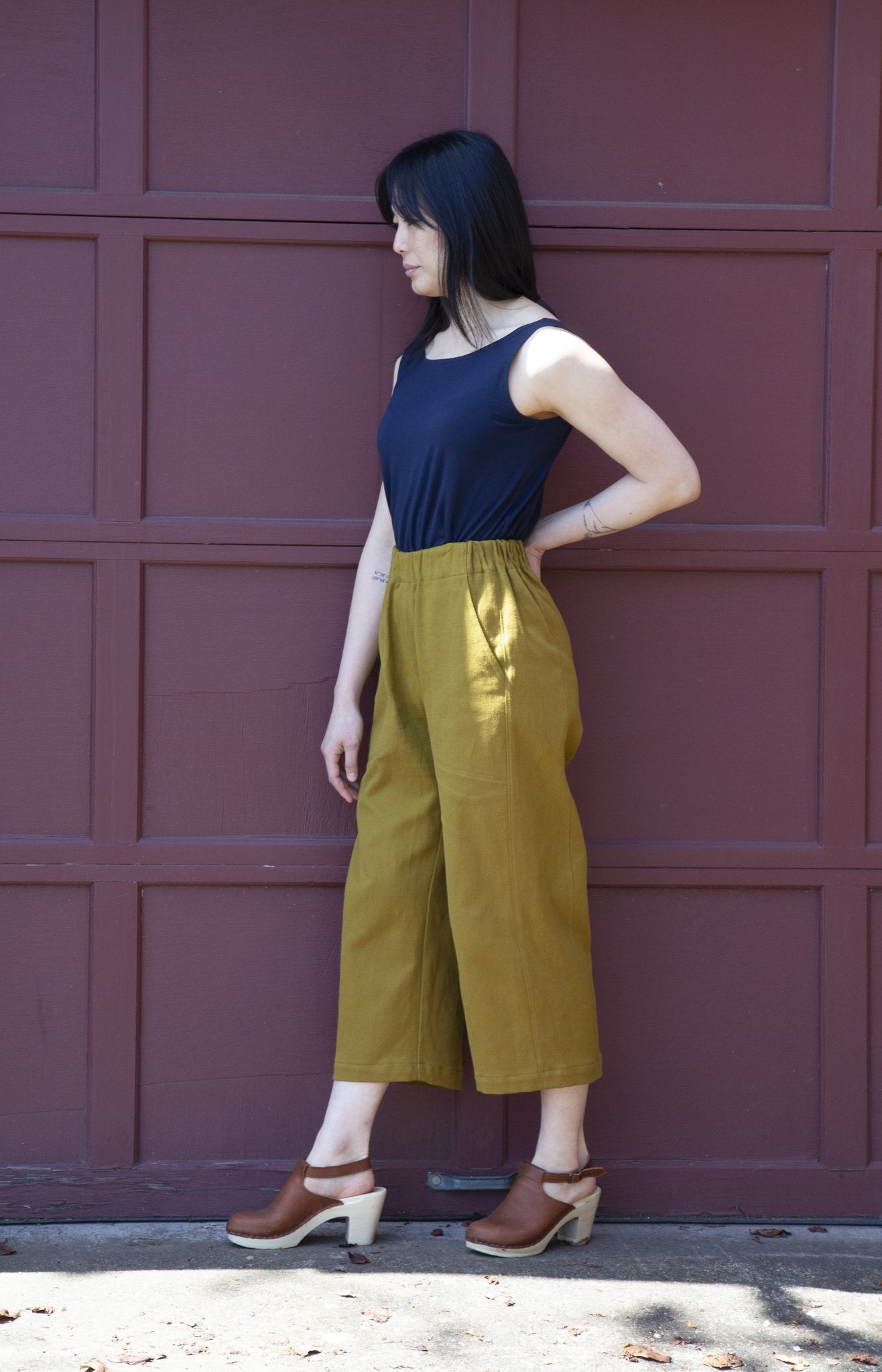 Free - Range Slacks Sewing Pattern - Sew House Seven - Simplifi Fabric