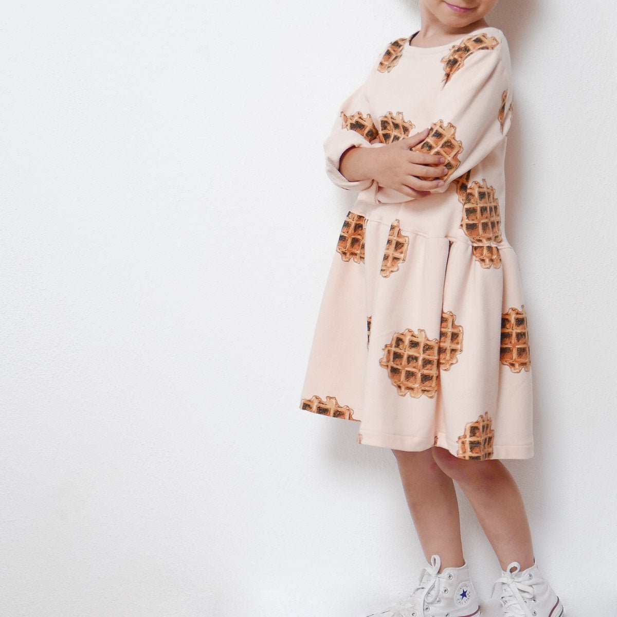 Helsinki Dress Sewing Pattern - Girl 3/12Y - Ikatee - Simplifi Fabric