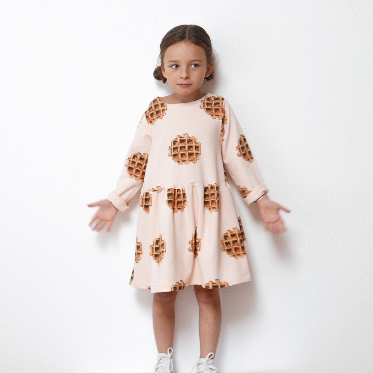 Helsinki Dress Sewing Pattern - Girl 3/12Y - Ikatee - Simplifi Fabric