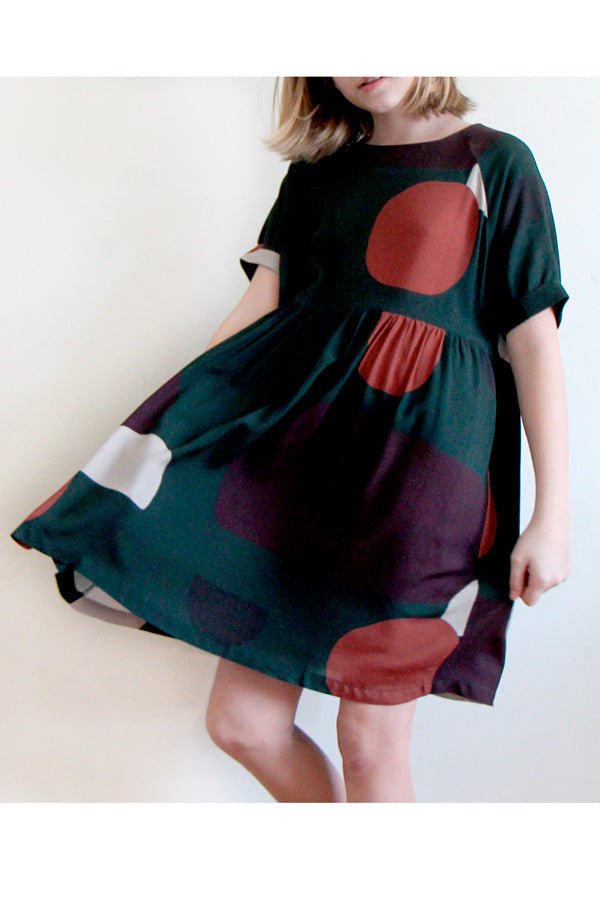 I am CASSIOPEE MINI - Oversized Dress Pattern (Girls 3 - 14Y) - I AM PATTERNS - Simplifi Fabric