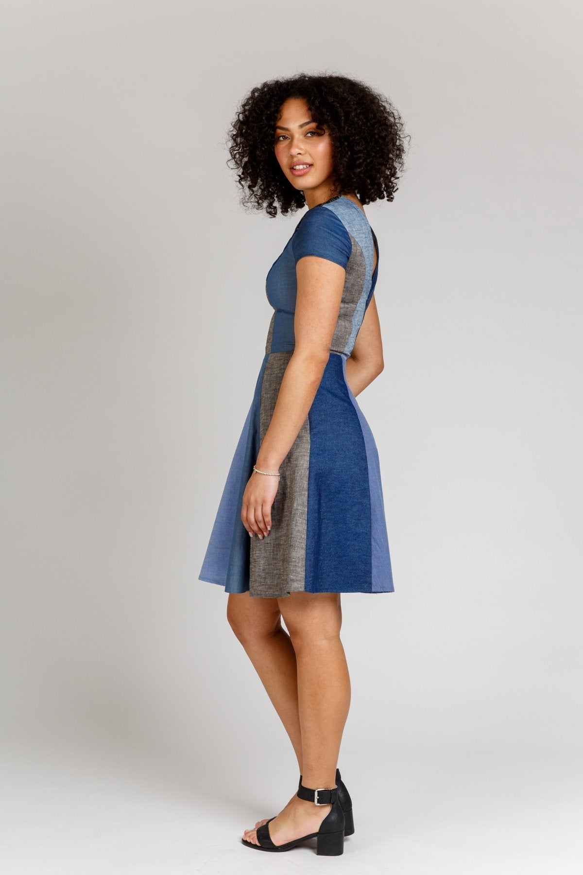 Karri Dress - Megan Nielsen Patterns - Sewing Pattern - Simplifi Fabric