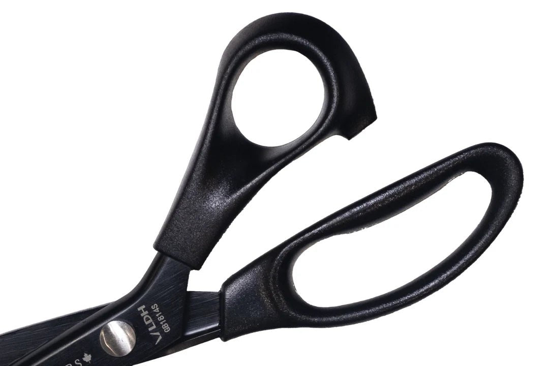 Midnight Edition Lightweight Scalloped Pinking Shears - LDH Scissors - Simplifi Fabric