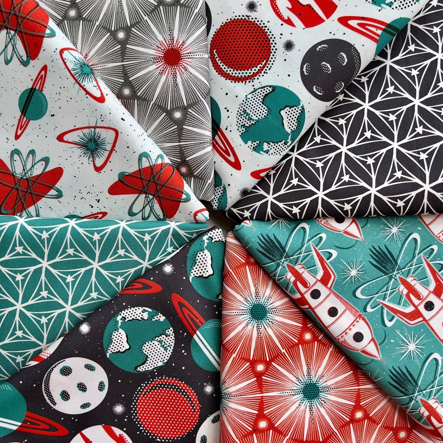 Planetarium - Ivory - Blast Off - Hang Tight Studio - Cloud 9 Fabrics - Poplin - Simplifi Fabric