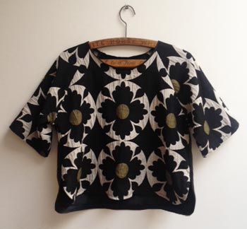 Quick Makes Boxy Raglan Top - Paper Sewing Pattern - Sew Different - Simplifi Fabric