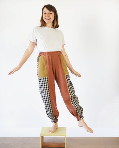 Recess Play Pants PDF Pattern - Matchy Matchy Sewing Club - Simplifi Fabric