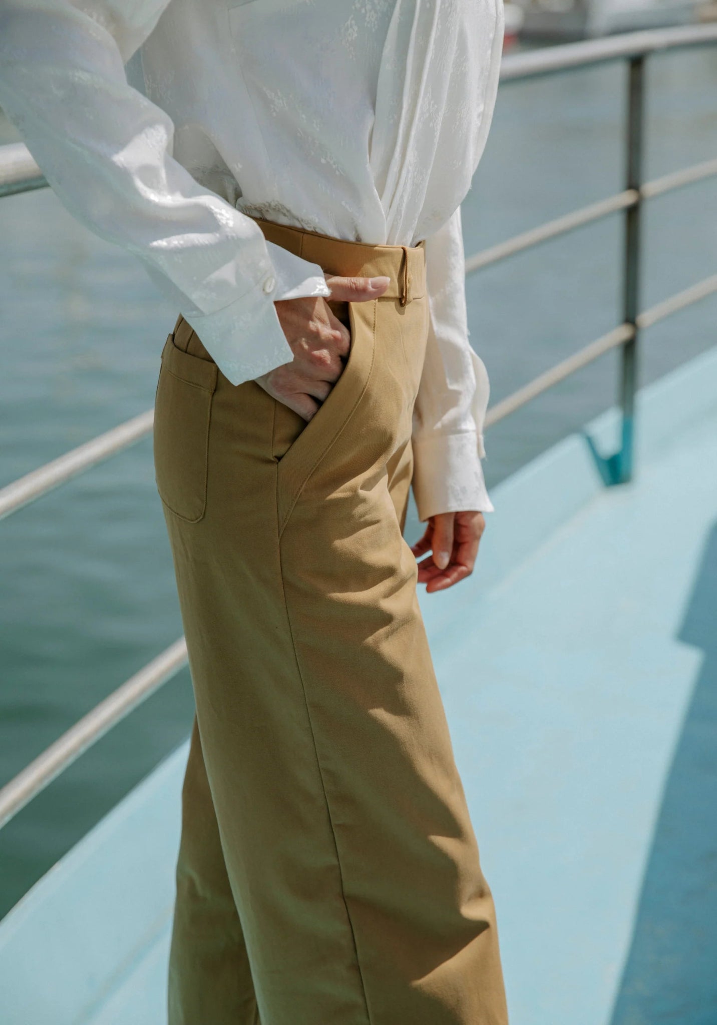 Résif Trousers Paper Sewing Pattern - Maison Fauve - Simplifi Fabric