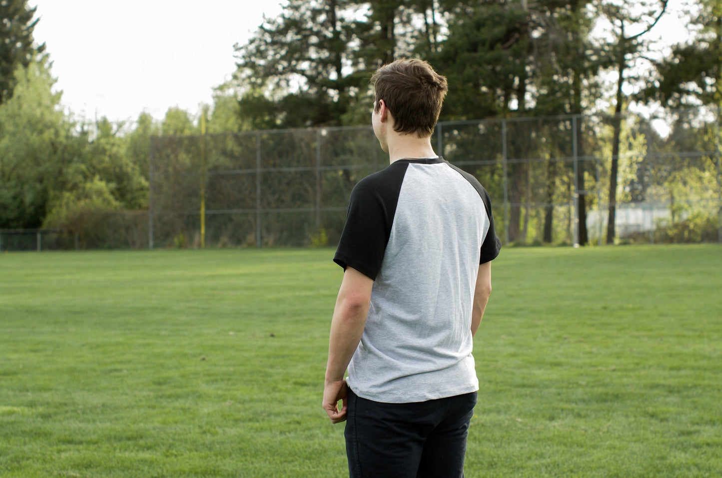 Sayward Raglan Mens PDF Sewing Pattern - Thread Theory - Simplifi Fabric