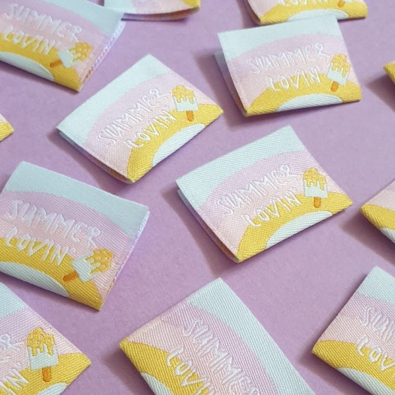 "SUMMER LOVIN'" Woven Label Pack - Sew Anonymous - Simplifi Fabric