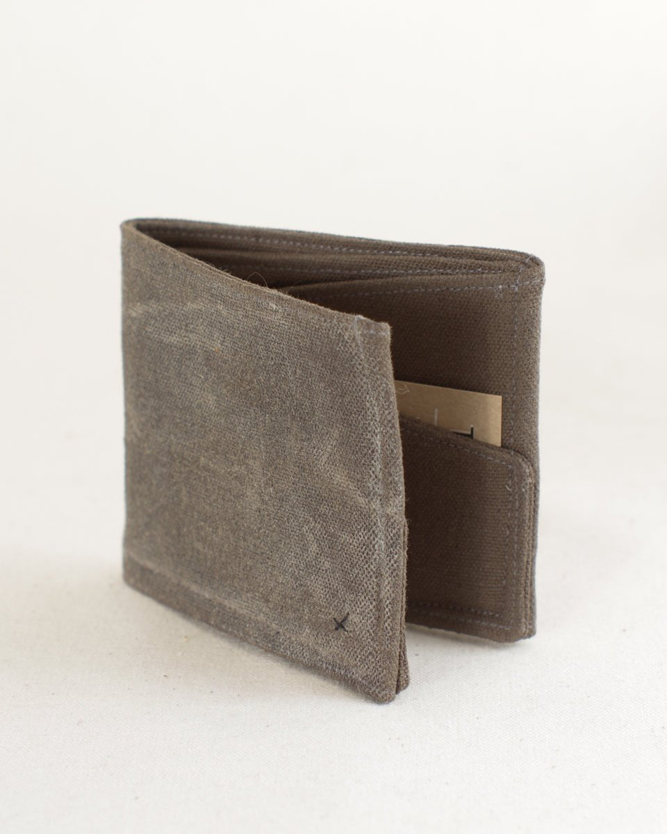 The Bi - Fold Wallet PDF Sewing Pattern - Thread Theory - Simplifi Fabric