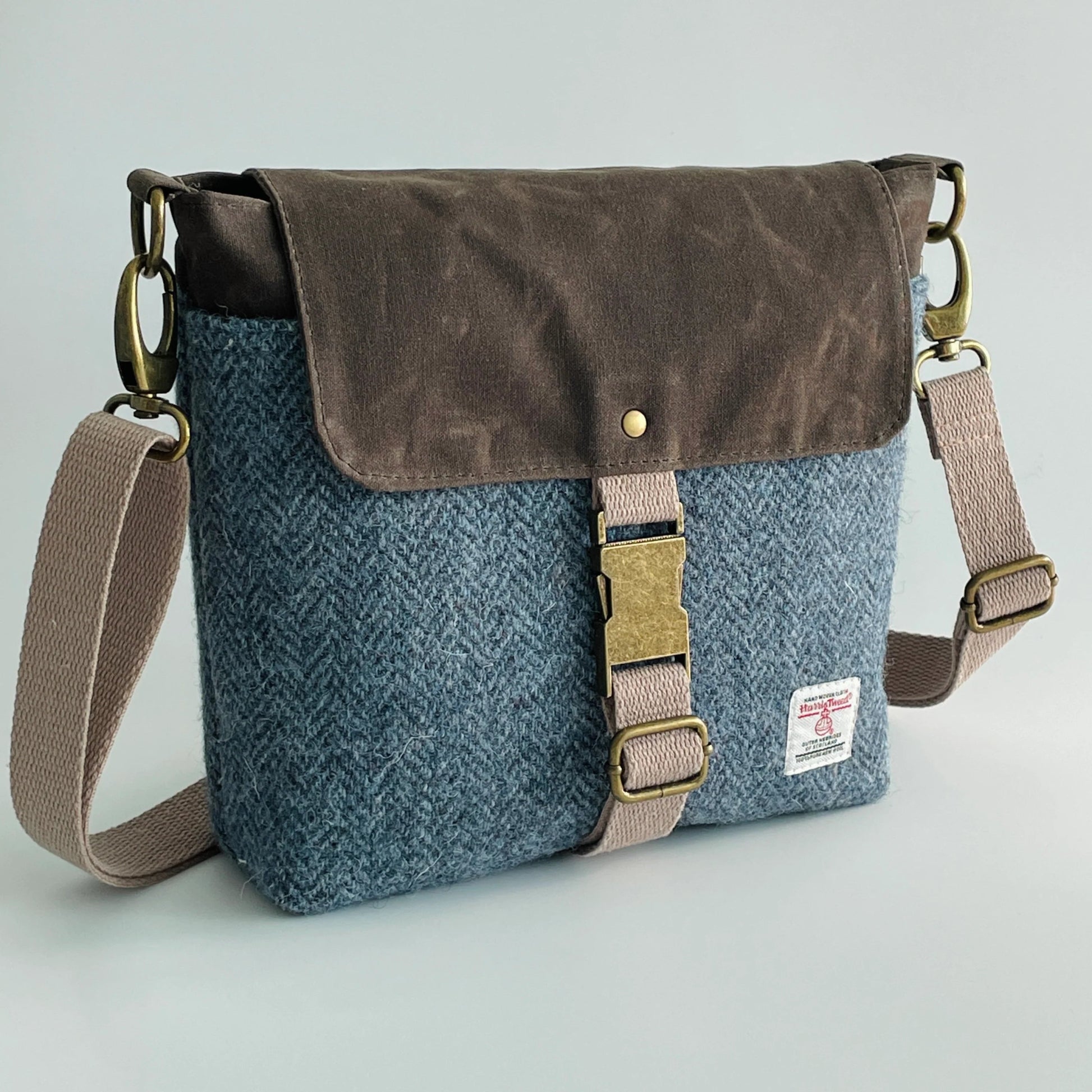 The Sequoia Satchel - Paper Pattern - Hammerstitch - Simplifi Fabric