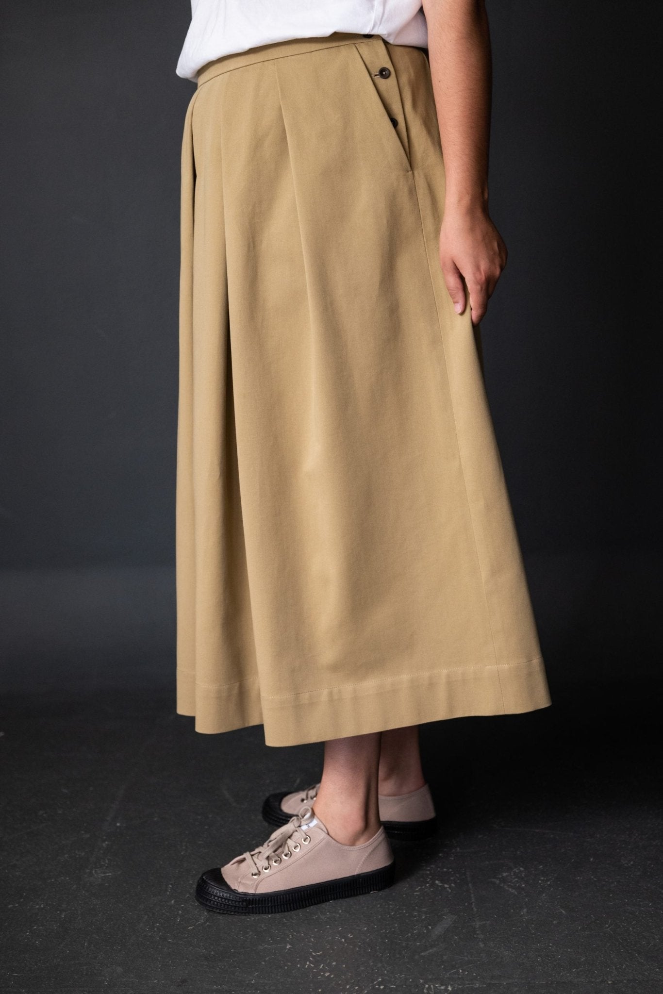 The Shepherd (Pleated A - Line Skirt) Womens Pattern - Merchant & Mills - Simplifi Fabric