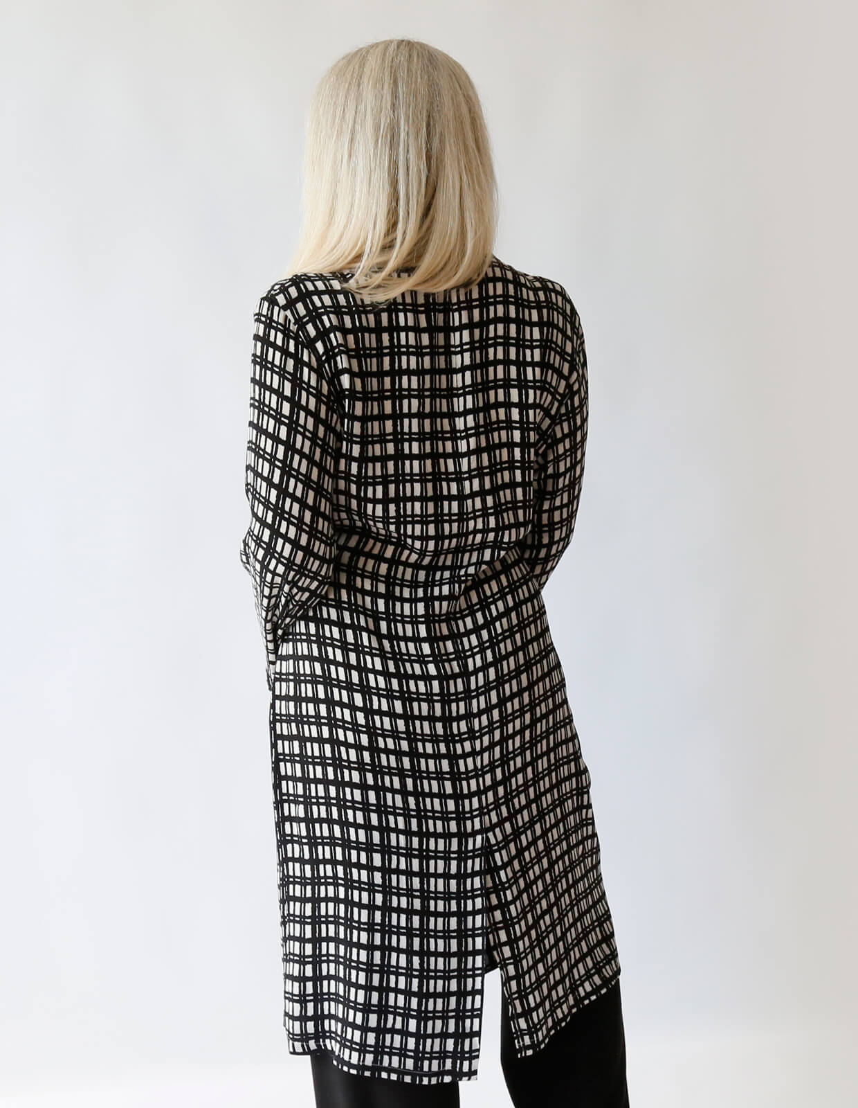 The Woven Wrap Dress - PDF Pattern - The Makers Atelier - Simplifi Fabric