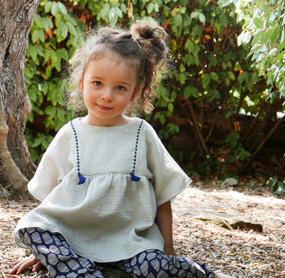 Dakar Pants or Shorts Sewing Pattern- Girl 3/12Y - Ikatee