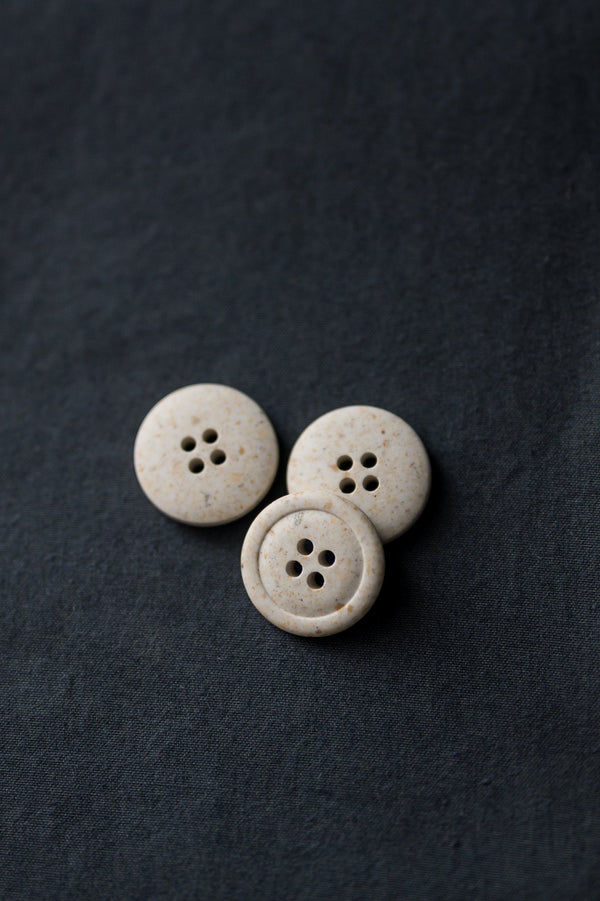Bianco - Recycled Resin Button - Merchant & Mills - 20mm