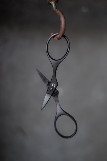 Baby Bow Scissors - Merchant & Mills