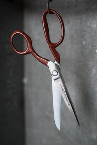 Red Extra Sharp 8" Scissors - Merchant & Mills